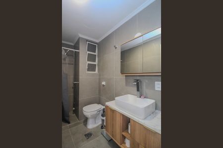 Apartamento à venda com 103m², 3 quartos e 1 vaga Apartamento à venda com 103m², 3 quartos e 1 vagaBanheiro