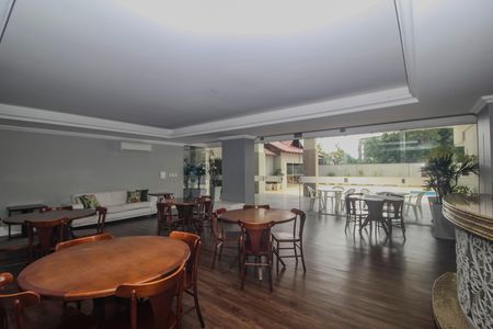 Apartamento à venda com 103m², 3 quartos e 1 vaga Apartamento à venda com 103m², 3 quartos e 1 vagaÁrea comum - Salão de festas