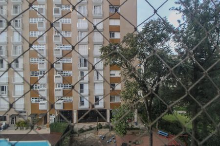 Apartamento à venda com 103m², 3 quartos e 1 vaga Apartamento à venda com 103m², 3 quartos e 1 vaga Vista