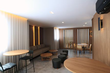 Apartamento para alugar com 41m², 1 quarto e 1 vaga Apartamento para alugar com 41m², 1 quarto e 1 vagaÁrea comum - Salão de festas