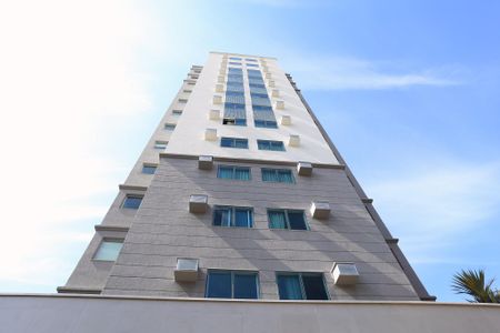 Apartamento para alugar com 41m², 1 quarto e 1 vaga Apartamento para alugar com 41m², 1 quarto e 1 vagaFachada