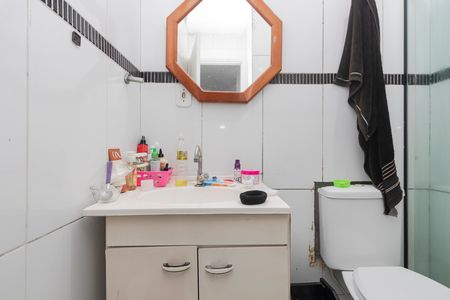 Apartamento à venda com 52m², 2 quartos e sem vaga Apartamento à venda com 52m², 2 quartos e sem vagaBanheiro