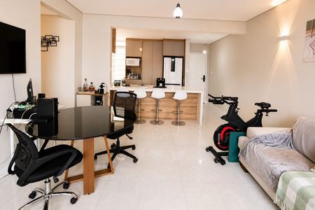 Apartamento para alugar com 90m², 3 quartos e sem vaga Apartamento para alugar com 90m², 3 quartos e sem vagaSala
