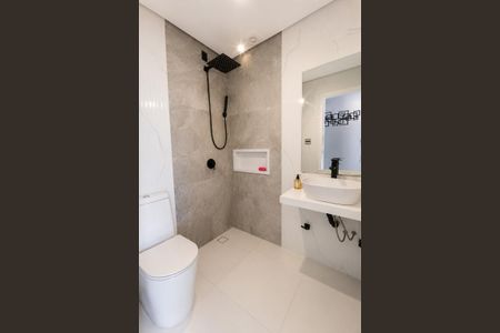 Apartamento para alugar com 90m², 3 quartos e sem vaga Apartamento para alugar com 90m², 3 quartos e sem vagaBanheiro Social