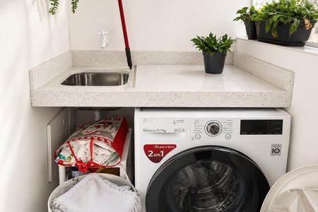 Apartamento para alugar com 90m², 3 quartos e sem vaga Apartamento para alugar com 90m², 3 quartos e sem vagaÁrea de Serviço