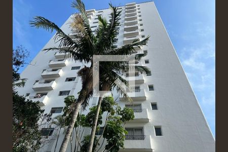 Apartamento à venda com 67m², 2 quartos e 1 vagaFachada