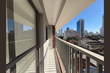 Apartamento à venda com 28m², 1 quarto e sem vaga Apartamento à venda com 28m², 1 quarto e sem vagaVaranda