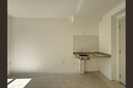 Apartamento à venda com 28m², 1 quarto e sem vaga Apartamento à venda com 28m², 1 quarto e sem vagaSala/Cozinha