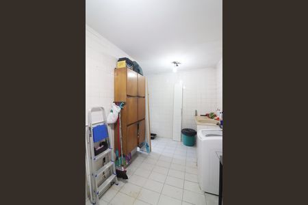 Casa à venda com 150m², 3 quartos e 2 vagasÁrea de Serviço