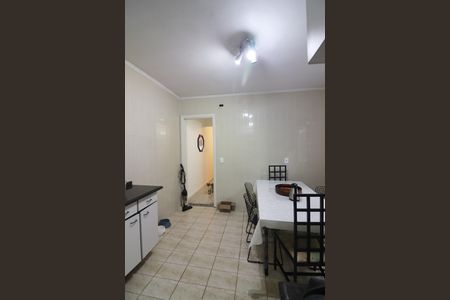 Casa à venda com 150m², 3 quartos e 2 vagasCopa e Cozinha 