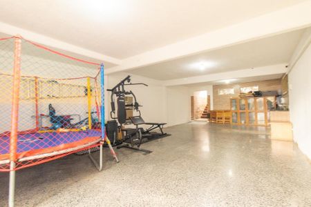 Casa à venda com 277m², 3 quartos e 3 vagas Casa à venda com 277m², 3 quartos e 3 vagasGaragem