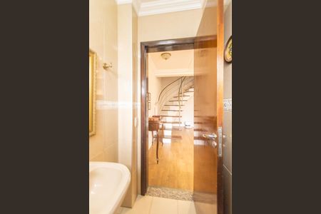 Casa à venda com 277m², 3 quartos e 3 vagas Casa à venda com 277m², 3 quartos e 3 vagasLavabo