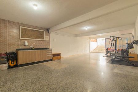 Casa à venda com 277m², 3 quartos e 3 vagas