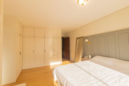 Quarto 1 Suite 1 de casa à venda com 3 quartos, 277m² em Portão, Curitiba