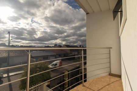 Casa à venda com 277m², 3 quartos e 3 vagas Casa à venda com 277m², 3 quartos e 3 vagasVaranda do Quarto 1 Suite 1