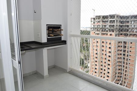 Apartamento para alugar com 82m², 2 quartos e 1 vagaVaranda