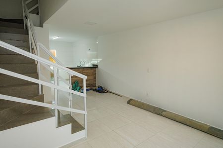 Casa à venda com 92m², 2 quartos e 1 vagaSala