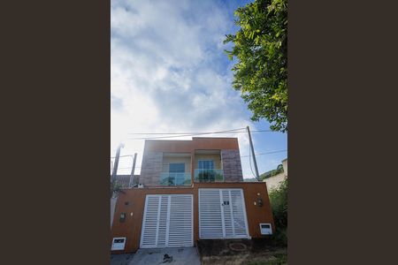 Casa à venda com 92m², 2 quartos e 1 vagaFachada