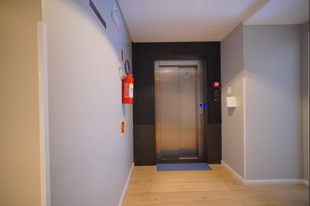 Apartamento para alugar com 45m², 1 quarto e 1 vagaElevador