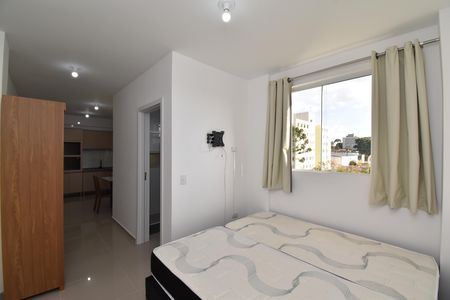 Studio de kitnet/studio para alugar com 1 quarto, 30m² em Jardim das Américas, Curitiba