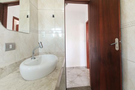 Casa de condomínio para alugar com 60m², 1 quarto e sem vaga Casa de condomínio para alugar com 60m², 1 quarto e sem vagaBanheiro