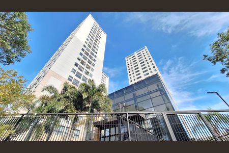 Apartamento à venda com 70m², 1 quarto e 1 vaga Apartamento à venda com 70m², 1 quarto e 1 vagaFachada