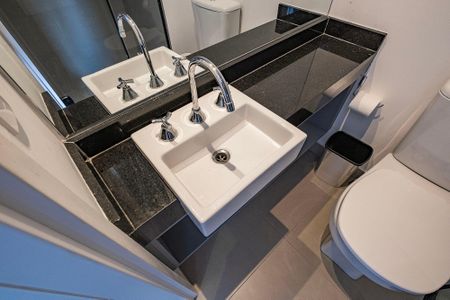 Studio à venda com 22m², 1 quarto e sem vaga Studio à venda com 22m², 1 quarto e sem vagaBanheiro
