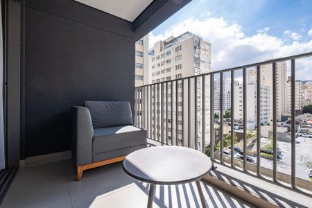Studio à venda com 22m², 1 quarto e sem vaga Studio à venda com 22m², 1 quarto e sem vagaStudio - Varanda