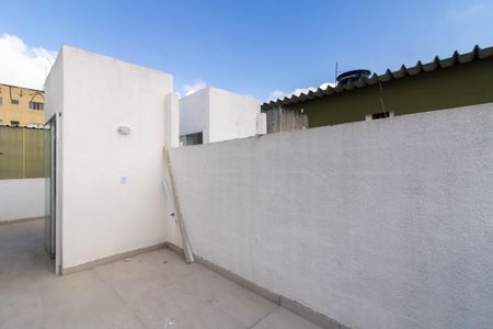 Casa de condomínio para alugar com 93m², 2 quartos e 1 vaga Casa de condomínio para alugar com 93m², 2 quartos e 1 vagaTerraço