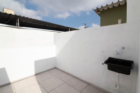 Casa de condomínio para alugar com 95m², 2 quartos e 1 vagaÁrea de Serviço