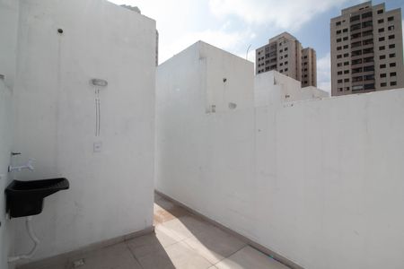 Casa de condomínio para alugar com 95m², 2 quartos e 1 vagaÁrea de Serviço