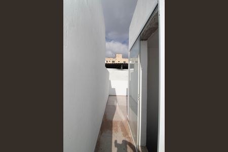Casa de condomínio para alugar com 95m², 2 quartos e 1 vagaÁrea externa