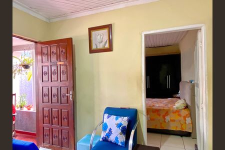 Casa à venda com 214m², 2 quartos e 2 vagas
