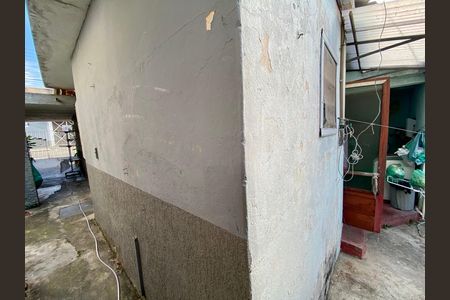 Casa à venda com 214m², 2 quartos e 2 vagas