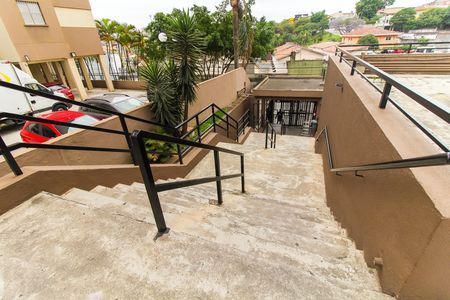 Apartamento à venda com 65m², 2 quartos e 1 vaga Apartamento à venda com 65m², 2 quartos e 1 vagaEntrada