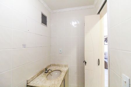 Apartamento à venda com 65m², 2 quartos e 1 vaga Apartamento à venda com 65m², 2 quartos e 1 vagaBanheiro