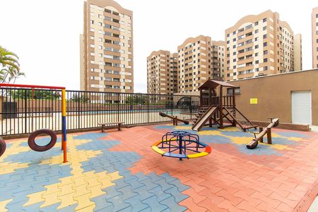 Apartamento à venda com 65m², 2 quartos e 1 vaga Apartamento à venda com 65m², 2 quartos e 1 vagaÁrea comum - Playground