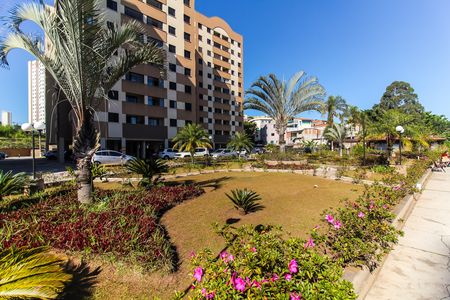 Apartamento à venda com 65m², 2 quartos e 1 vaga Apartamento à venda com 65m², 2 quartos e 1 vagaÁrea comum