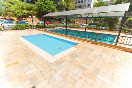 Apartamento à venda com 65m², 2 quartos e 1 vaga Apartamento à venda com 65m², 2 quartos e 1 vagaÁrea comum - Piscina