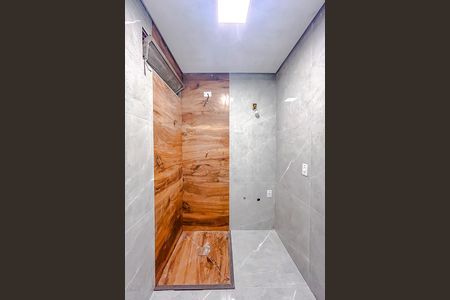 Apartamento à venda com 70m², 2 quartos e sem vagaBanheiro