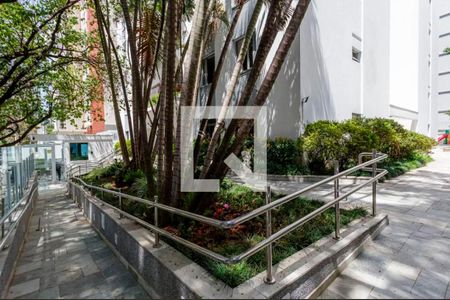 Apartamento para alugar com 110m², 3 quartos e 2 vagas