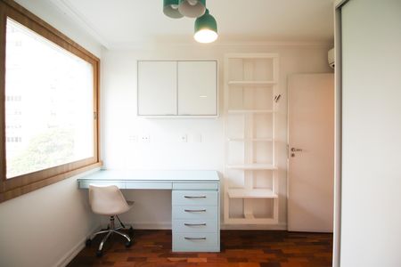 Apartamento para alugar com 3 quartos, 110m² em Itaim Bibi, São Paulo