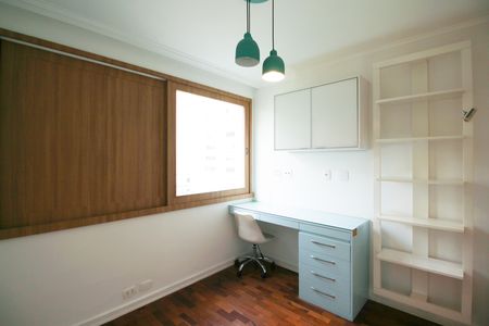 Apartamento para alugar com 110m², 3 quartos e 2 vagas