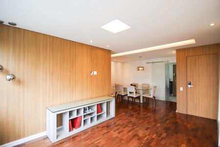 Apartamento para alugar com 110m², 3 quartos e 2 vagas