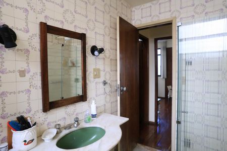 Apartamento à venda com 163m², 4 quartos e 1 vaga Apartamento à venda com 163m², 4 quartos e 1 vagaBanheiro