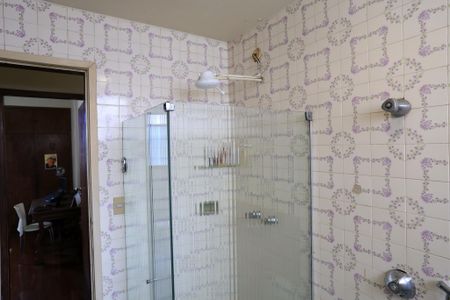 Apartamento à venda com 163m², 4 quartos e 1 vaga Apartamento à venda com 163m², 4 quartos e 1 vagaBanheiro