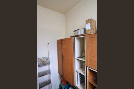Apartamento à venda com 163m², 4 quartos e 1 vaga Apartamento à venda com 163m², 4 quartos e 1 vagaQuarto de Serviço
