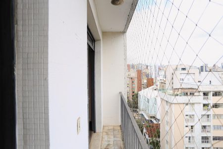 Apartamento à venda com 163m², 4 quartos e 1 vaga Apartamento à venda com 163m², 4 quartos e 1 vagaVaranda da Suíte