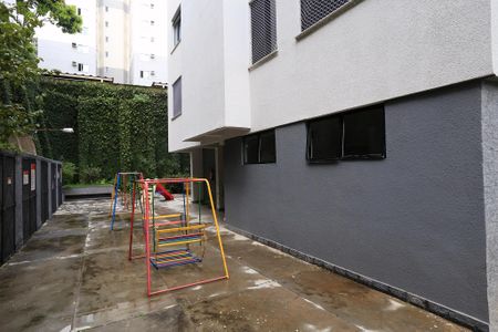 Apartamento à venda com 163m², 4 quartos e 1 vaga Apartamento à venda com 163m², 4 quartos e 1 vagaÁrea comum