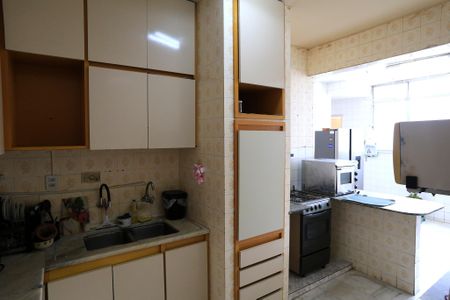 Apartamento à venda com 163m², 4 quartos e 1 vaga Apartamento à venda com 163m², 4 quartos e 1 vagaCozinha
